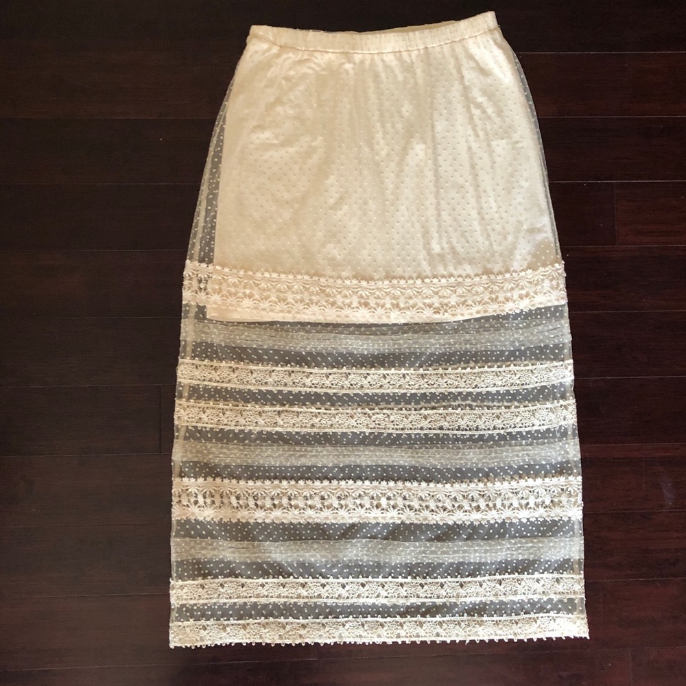 Lizard Thicket Lace Overlay Addie Maxi Skirt